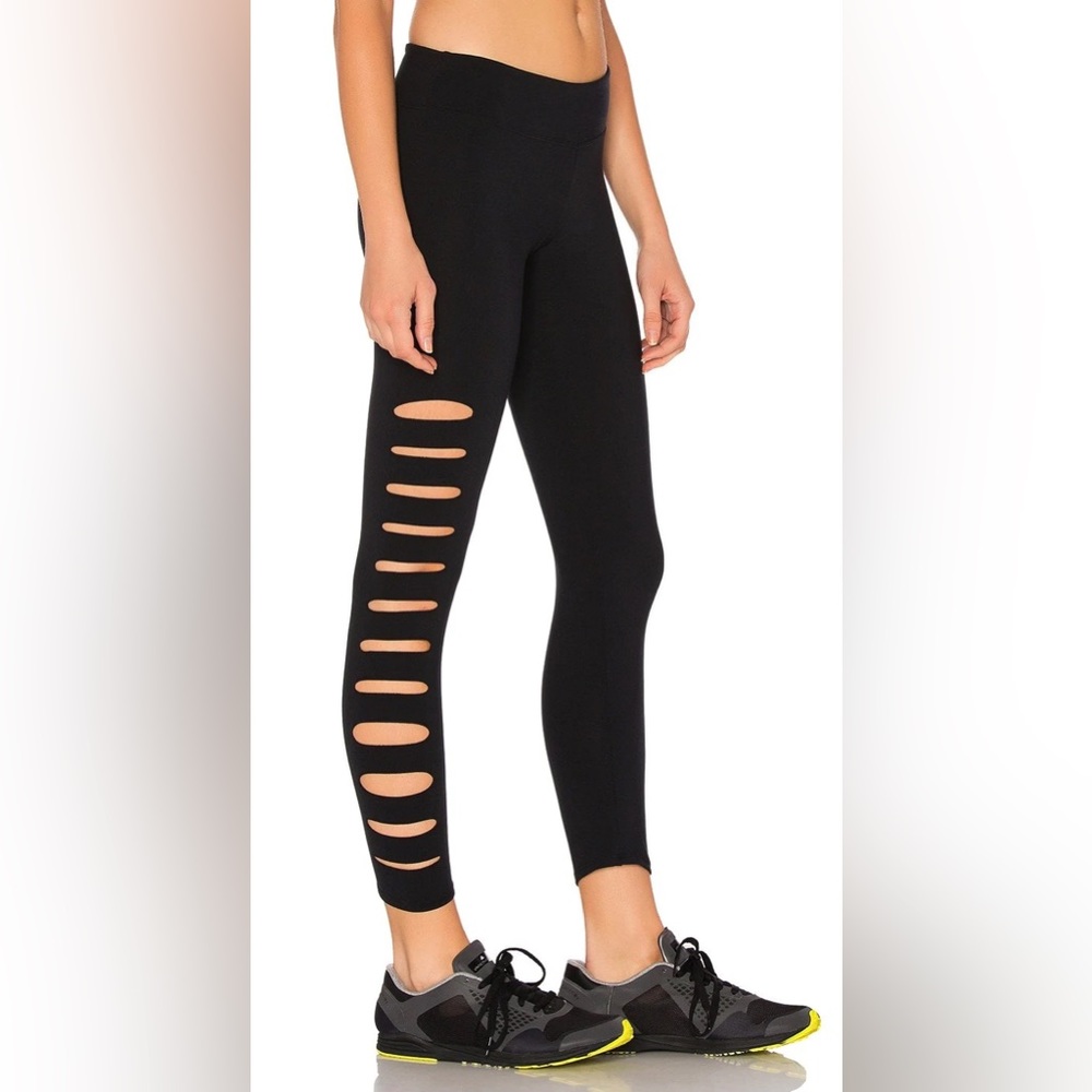 $78 SOLOW Laser Cut 7/8 Legging in Black
